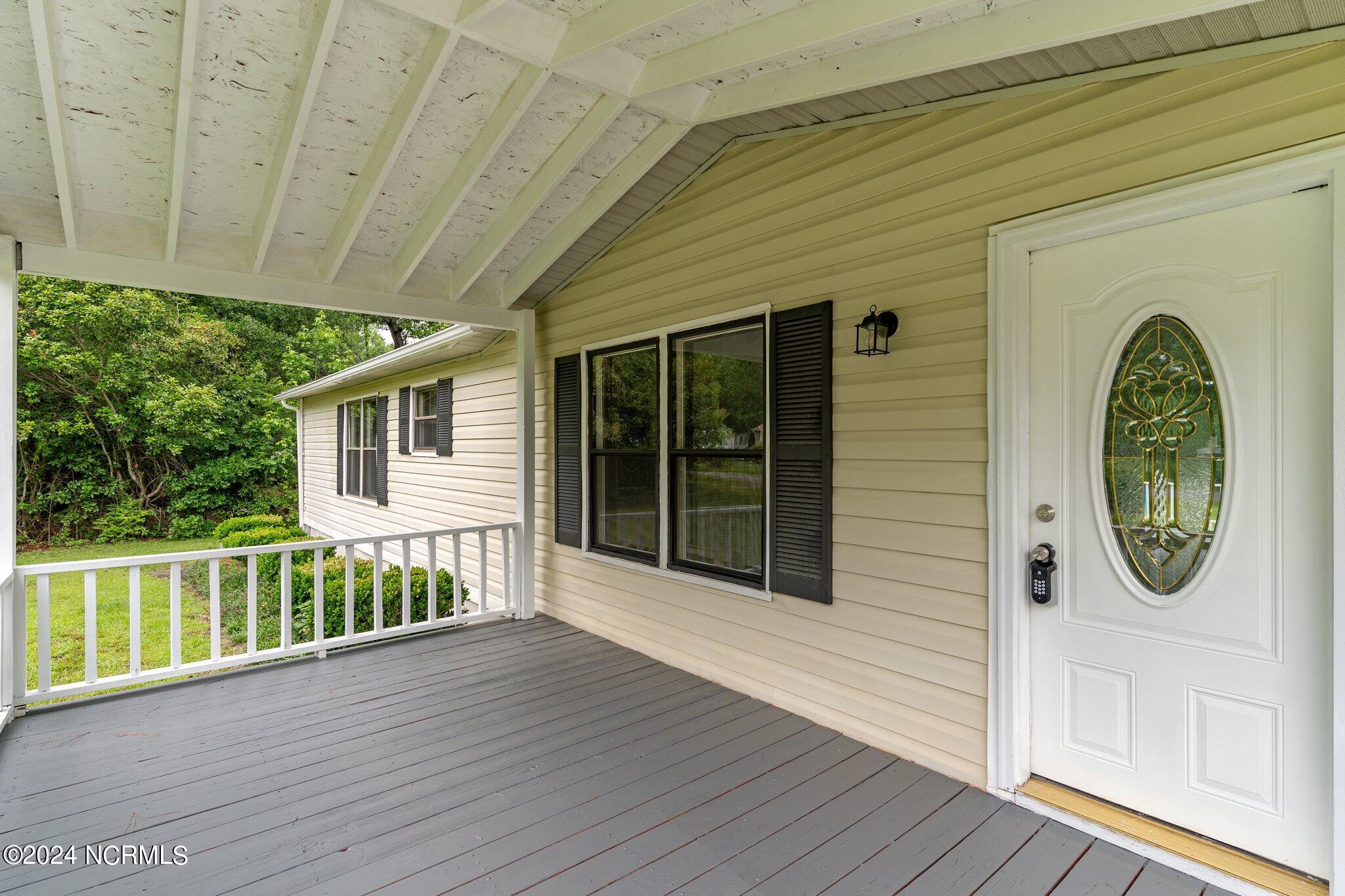126 Remington Road Rocky Point, NC 28457 - Photo 5 of 37 25-web-or-mls-BTS03772