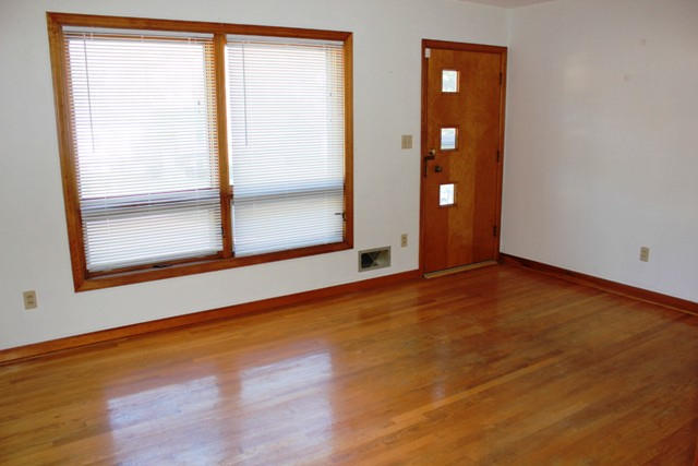 5947 Merriman Road Roanoke, VA 24018 - Photo 2 of 17 Family Room