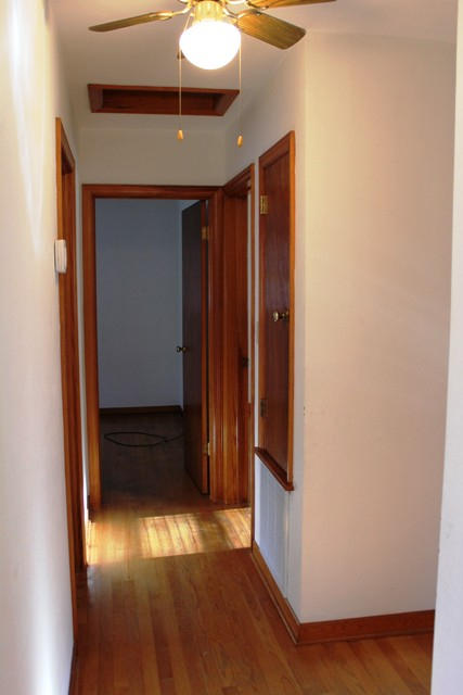 5947 Merriman Road Roanoke, VA 24018 - Photo 7 of 17 Hallway
