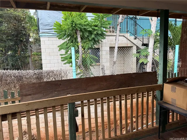 $999,000 | 1358 Wanaka Street, Honolulu, HI 96818