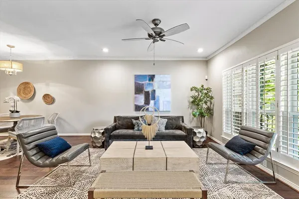 $289,000 | 4403 Bellaire Drive South, Unit 224S, Fort Worth, TX 76109