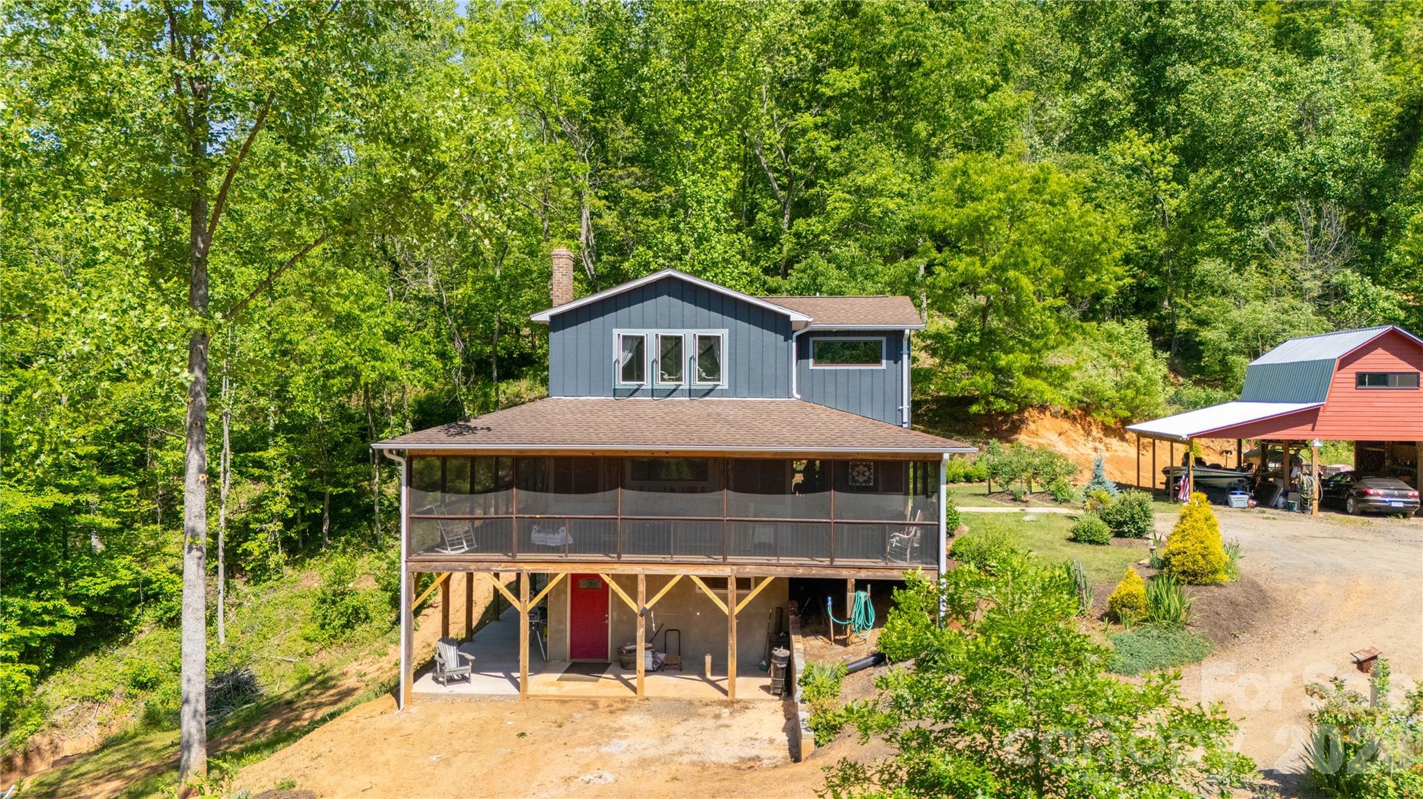 2825 Harrell Hill Road Bakersville, NC 28705 - Photo 36 of 39