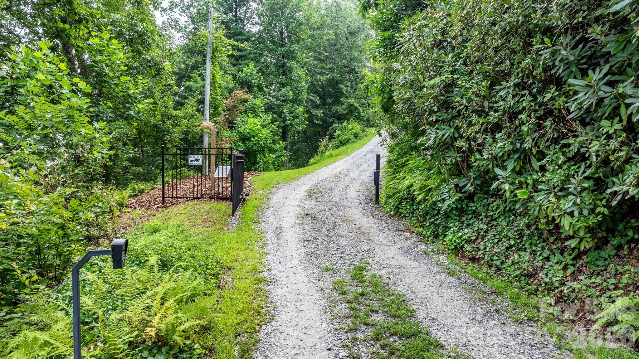 4415 Laurel Ridge Drive Lenoir, NC 28645 - Photo 46 of 48