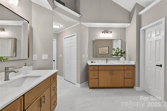 $825,000 | 3109 Savannah Hills Drive, Matthews, NC 28105