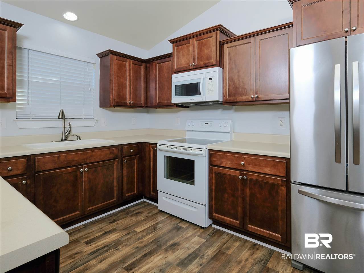 1170 Ridgewood Drive South Lillian, AL 36549 - Photo 5 of 15