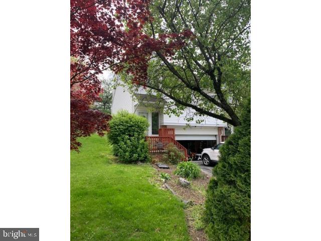 190 Greenleaf Road York, PA 17406 - Photo 3 of 47 Gallery Image 3