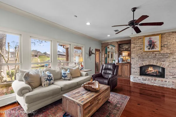 $699,900 | 112 Lake Ridge Drive, Madison, MS 39110