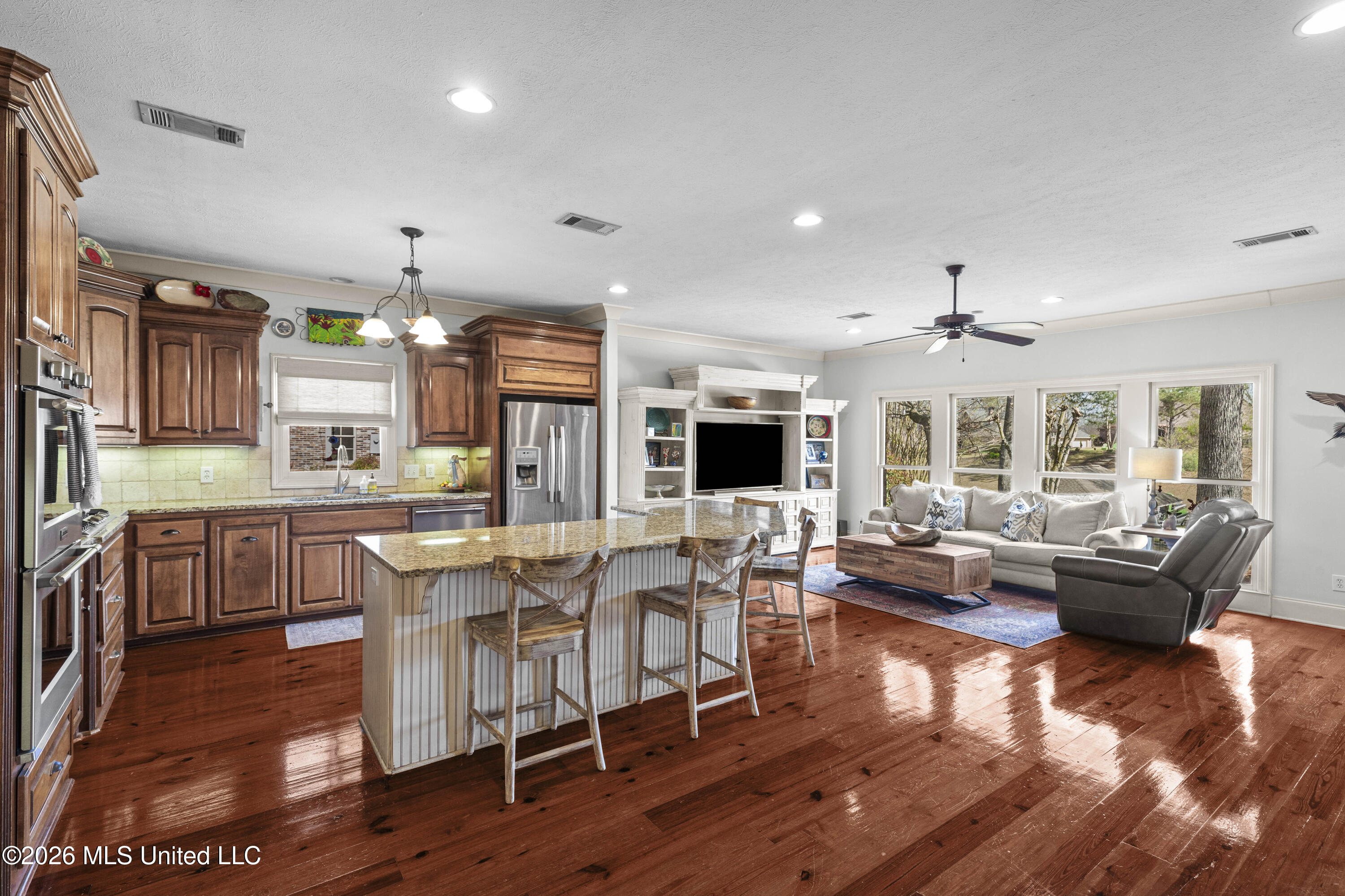 112 Lake Ridge Drive Madison, MS 39110 - Photo 10 of 42 112 Lake Ridge-22