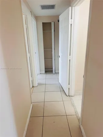 $2,595 | 17350 Northwest 67th Avenue, Unit 201, Hialeah, FL 33015
