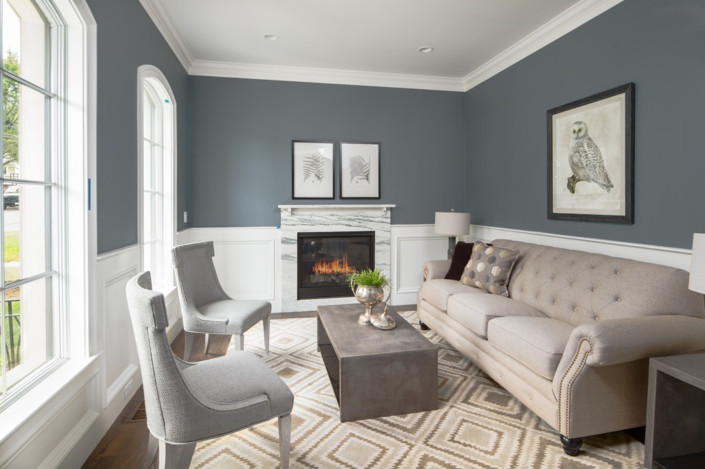 51 Sharpe Road Newton, MA 02459 - Photo 4 of 28