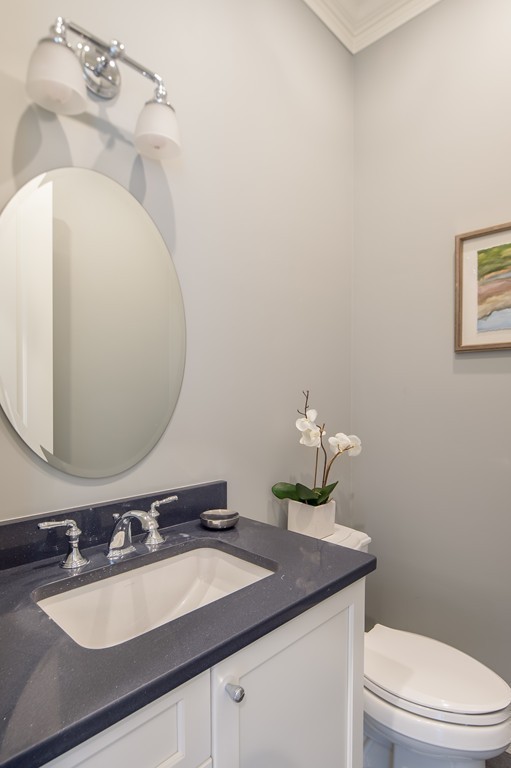 51 Sharpe Road Newton, MA 02459 - Photo 6 of 28