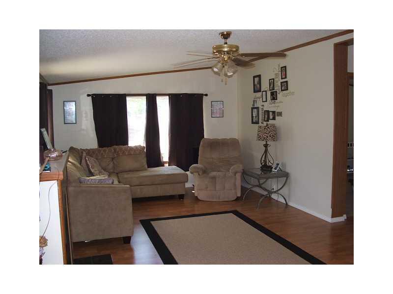 238 Ferry Road Saco, ME 04072 - Photo 16 of 35 Living Room.