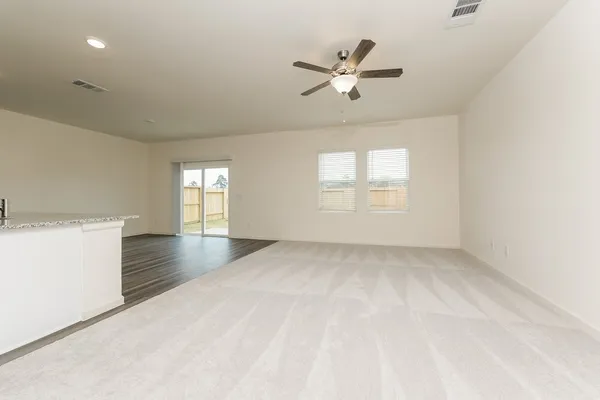 $2,080 | 3510 Penhurst Green, Porter, TX 77365