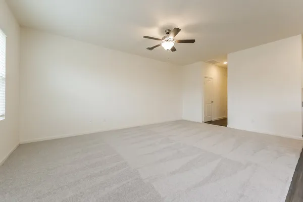 $2,080 | 3510 Penhurst Green, Porter, TX 77365