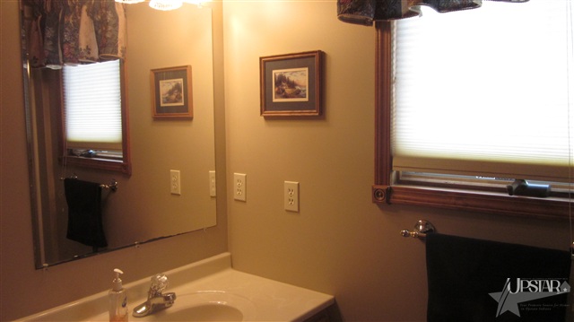 10411 Hoffman Road Fort Wayne, IN 46816 - Photo 12 of 25