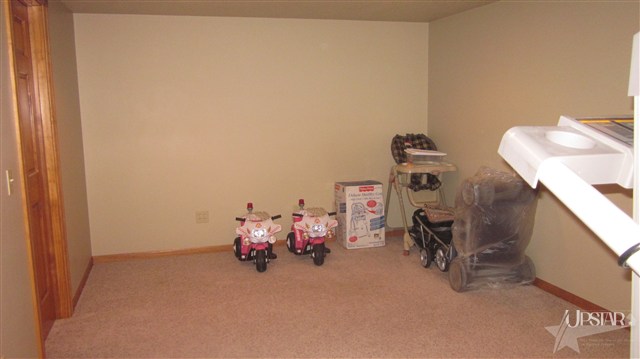 10411 Hoffman Road Fort Wayne, IN 46816 - Photo 22 of 25