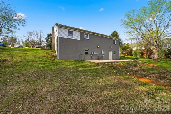 $250,000 | 1033 Stagecoach Trail, Lenoir, NC 28645