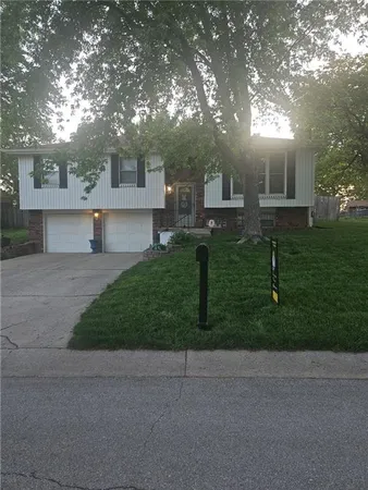 $245,000 | 212 South Downey Avenue, Independence, MO 64056