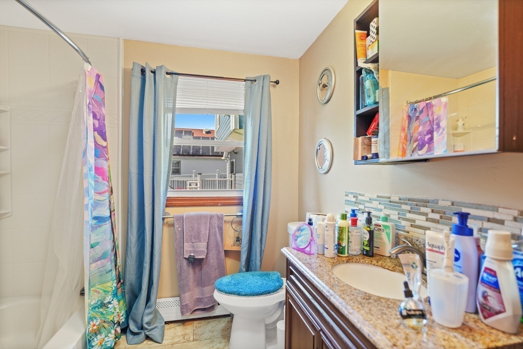 21 Woodglen Road Boston, MA 02136 - Photo 18 of 22 Gallery Image 18
