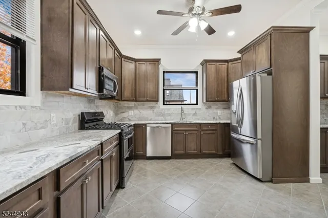 $6,000 | 346 Arlington Avenue, Jersey City, NJ 07304