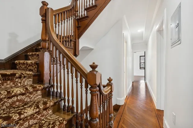 $6,000 | 346 Arlington Avenue, Jersey City, NJ 07304