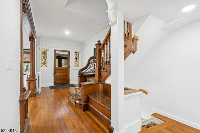 $6,000 | 346 Arlington Avenue, Jersey City, NJ 07304