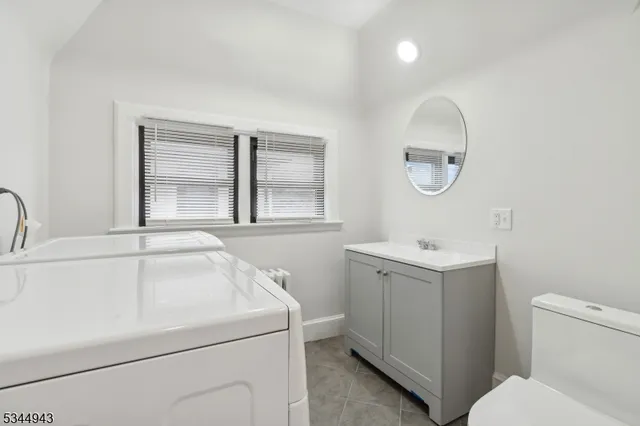 $6,000 | 346 Arlington Avenue, Jersey City, NJ 07304