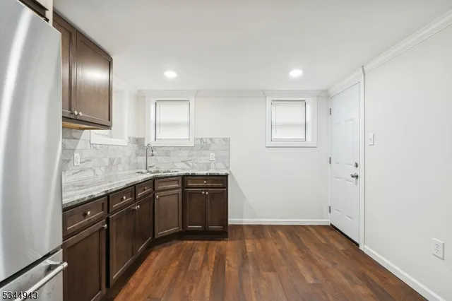 $6,000 | 346 Arlington Avenue, Jersey City, NJ 07304