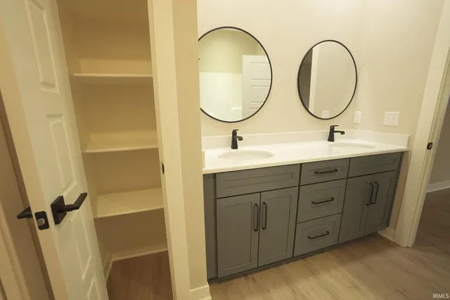 $2,300 | 3851 High Pointe Drive, Newburgh, IN 47630