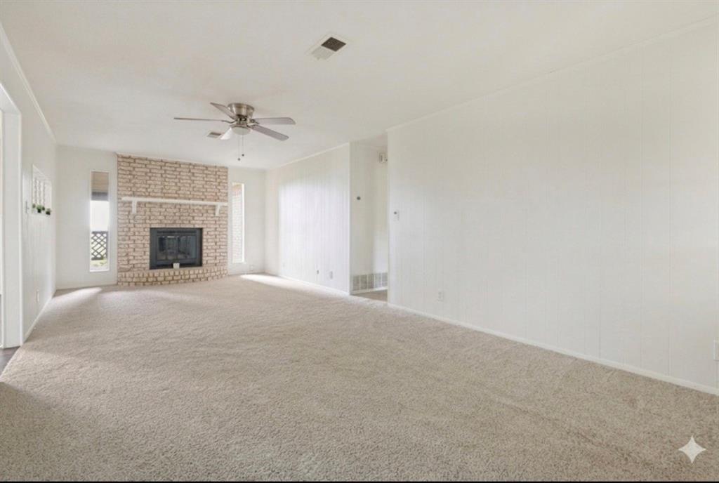 324 Cole Road Red Oak, TX 75154 - Photo 2 of 11