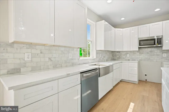 $675,000 | 7016 Grace Landing, Hughesville, MD 20637