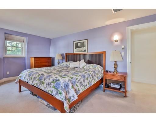 11 Marilyn Road Milton, MA 02186 - Photo 18 of 28 Gallery Image 18