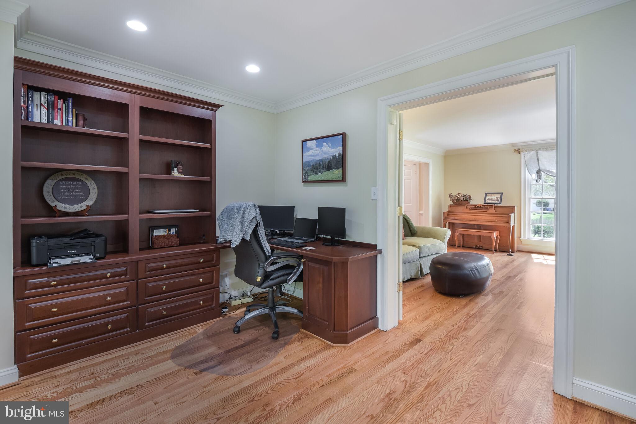 10601 Gainsborough Road Potomac, MD 20854 - Photo 13 of 55 a view of a workspace with furniture