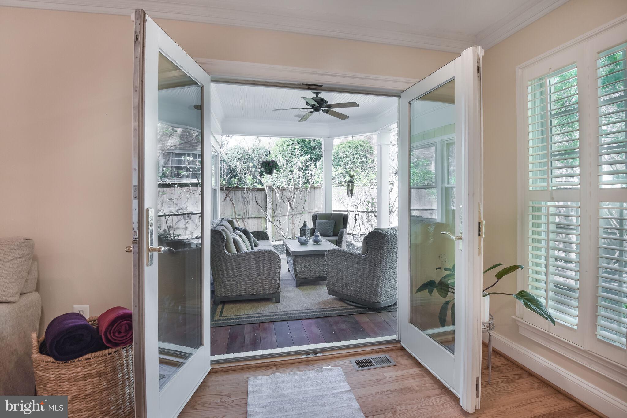 10601 Gainsborough Road Potomac, MD 20854 - Photo 27 of 55 a living room with furniture and a large window