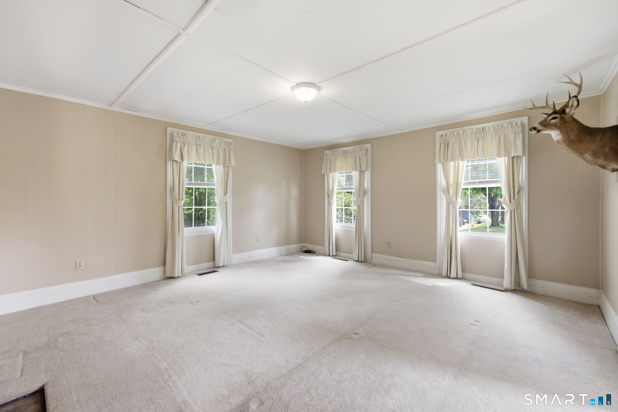 137 Parmelee Hill Road Durham, CT 06422 - Photo 14 of 38 Main House Living Room