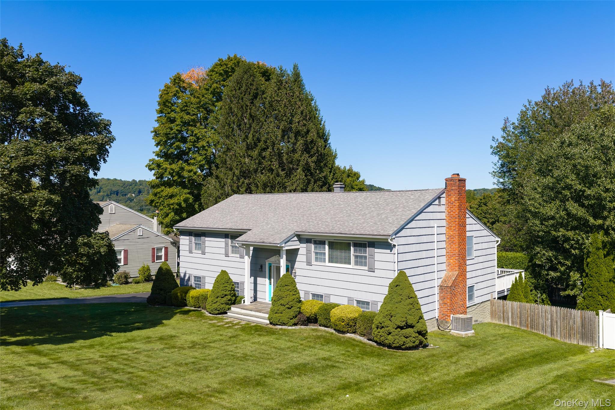 518 Manchester Road Yorktown Heights, NY 10598 - Photo 3 of 31 Gallery Image 3