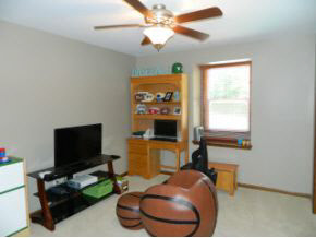 4401 West Tanglewood Road Bloomington, IN 47404 - Photo 15 of 21