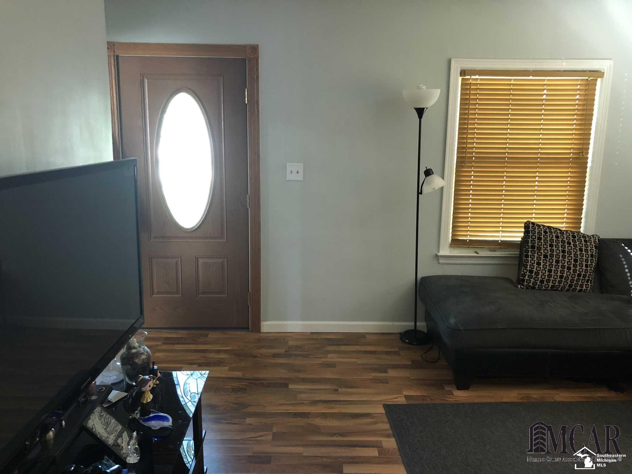 15445 Dayton Road Monroe, MI 48161 - Photo 14 of 23