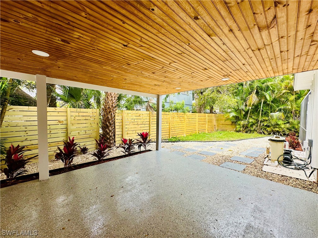 2926 Holly Road Fort Myers, FL 33901 - Photo 40 of 47