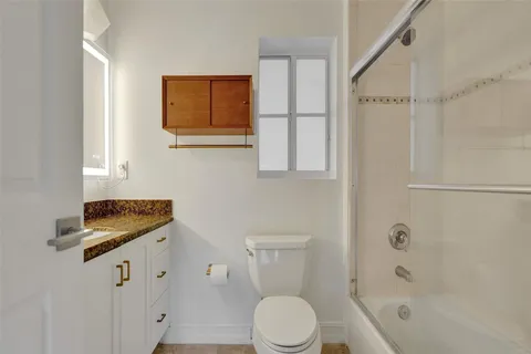 $1,049,000 | 1110 Northeast 17th Way, Fort Lauderdale, FL 33304