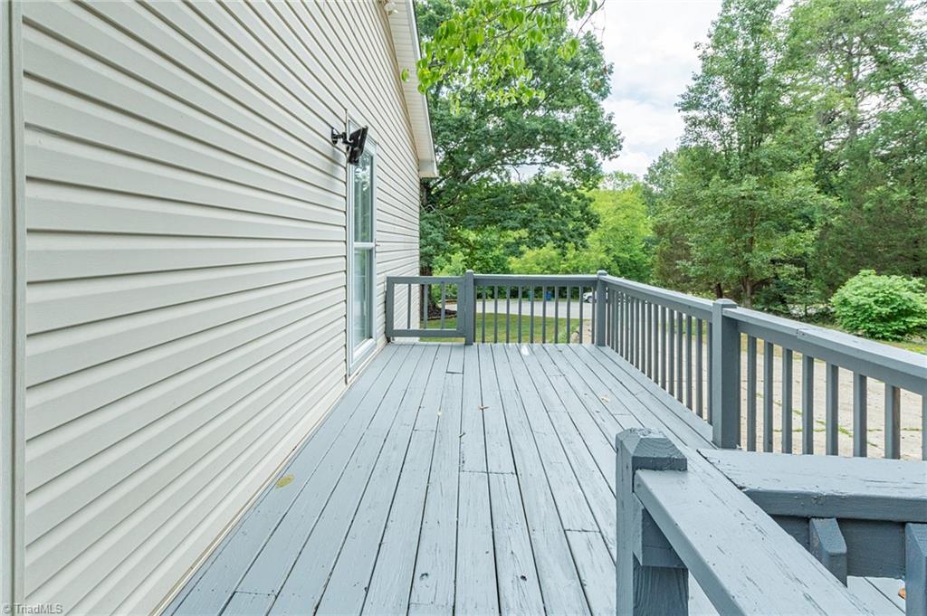 291 Kingwood Road Reidsville, NC 27320 - Photo 42 of 49 deck