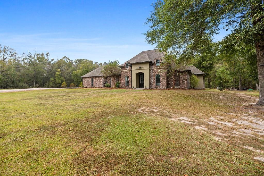 12519 Sims Road Denham Springs, LA 70706 - Photo 2 of 38