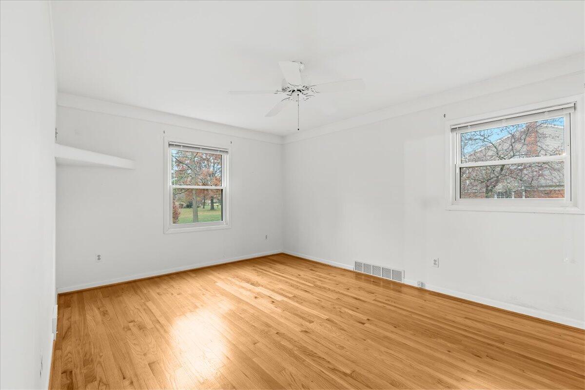 41849 Banbury Road Northville, MI 48168 - Photo 22 of 36 22-41849 Banbury Rd