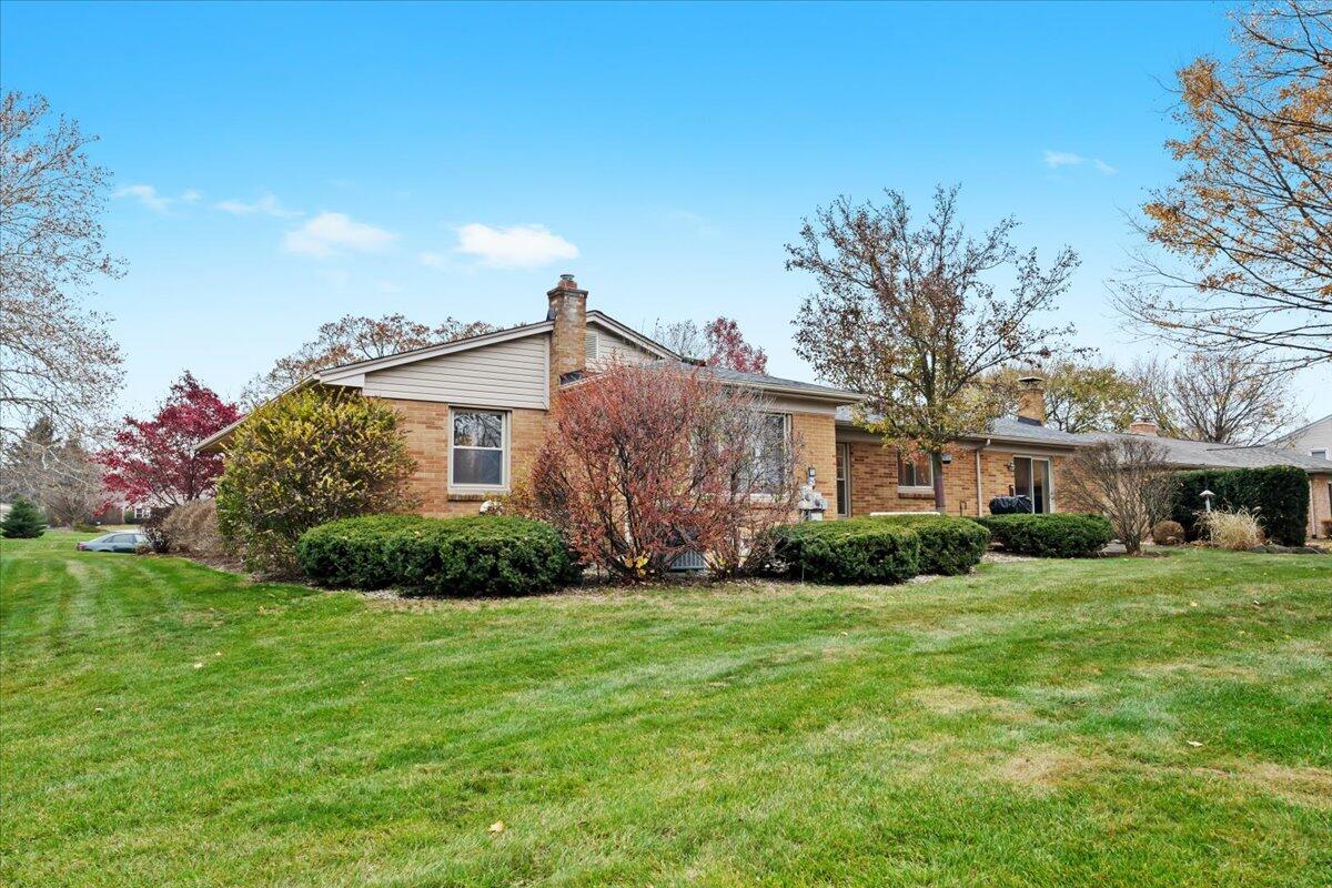 41849 Banbury Road Northville, MI 48168 - Photo 31 of 36 31-41849 Banbury Rd