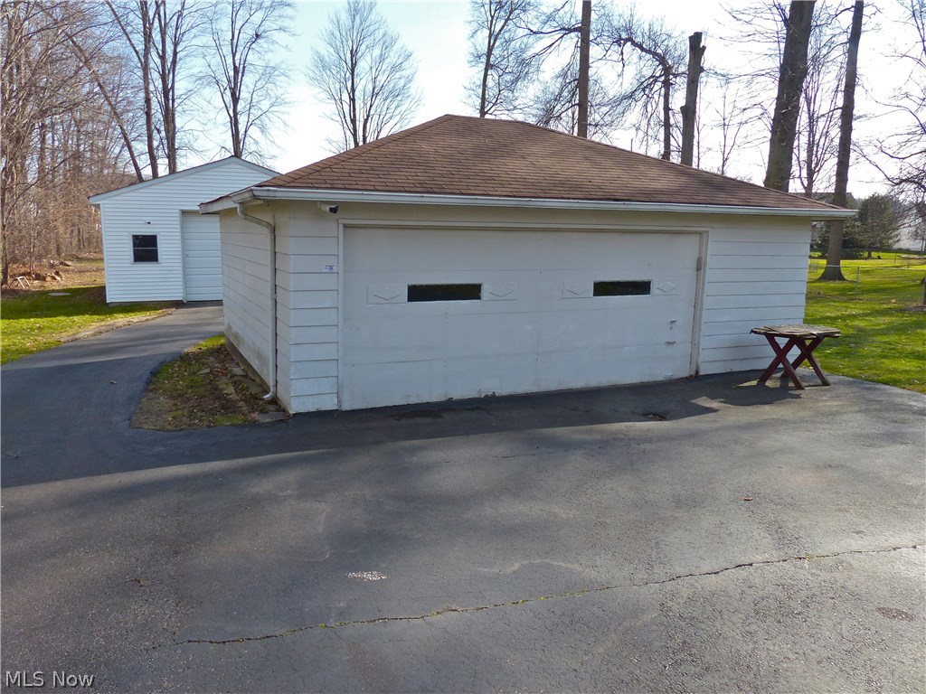 7322 Johnnycake Ridge Road Mentor, OH 44060 - Photo 12 of 16 Gallery Image 12