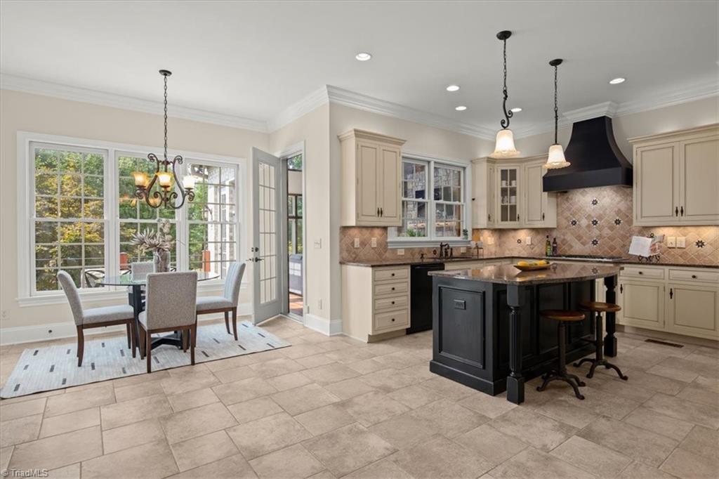 8400 Parkchester Place Oak Ridge, NC 27310 - Photo 12 of 49 kitchen with breakfast room