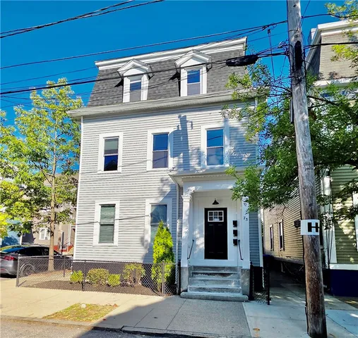 $2,395 | 73 Vernon Street, Unit 2, Providence, RI 02903