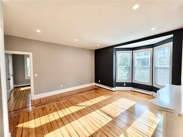 $2,395 | 73 Vernon Street, Unit 2, Providence, RI 02903