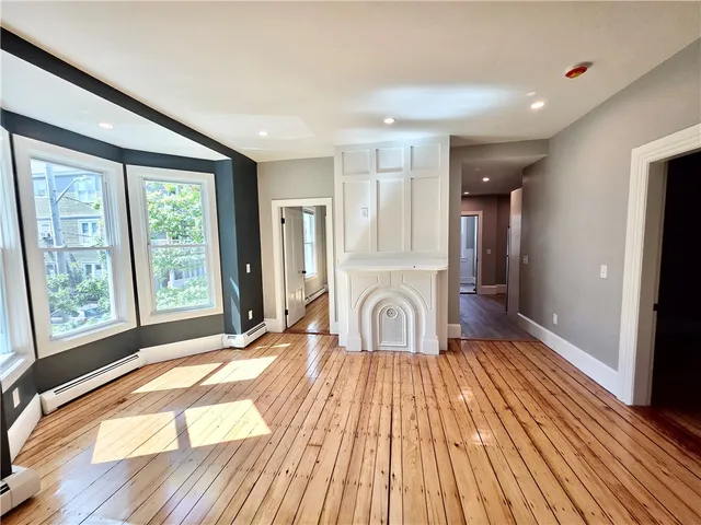 $2,395 | 73 Vernon Street, Unit 2, Providence, RI 02903