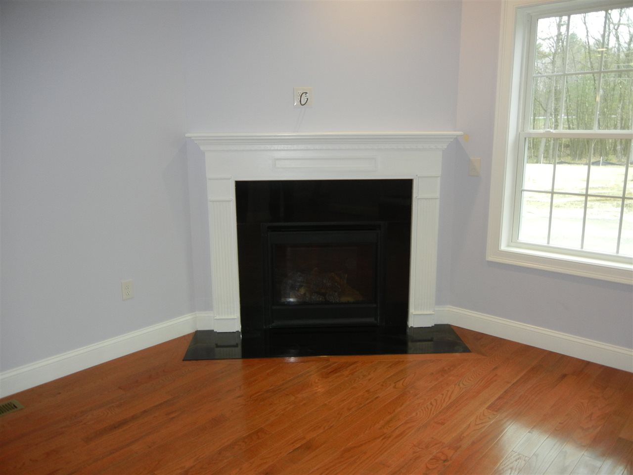 5 Clubhouse Way, Unit 4 Amherst, NH 03031 - Photo 19 of 23 Gallery Image 19